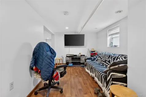 117 Greenvale Avenue Yonkers NY 10703