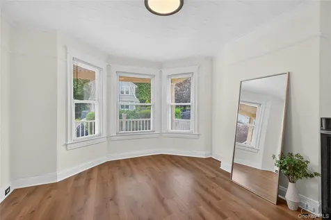 117 Greenvale Avenue Yonkers NY 10703