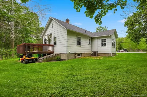 658 Route 216 Poughquag NY 12570