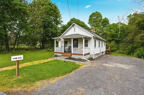 658 Route 216 Poughquag NY 12570