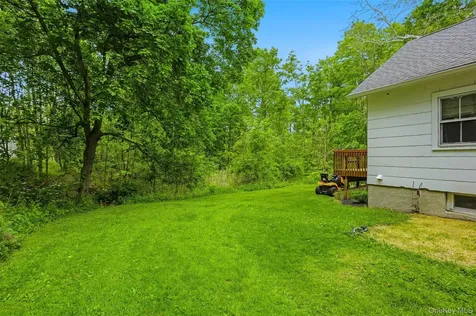 658 Route 216 Poughquag NY 12570