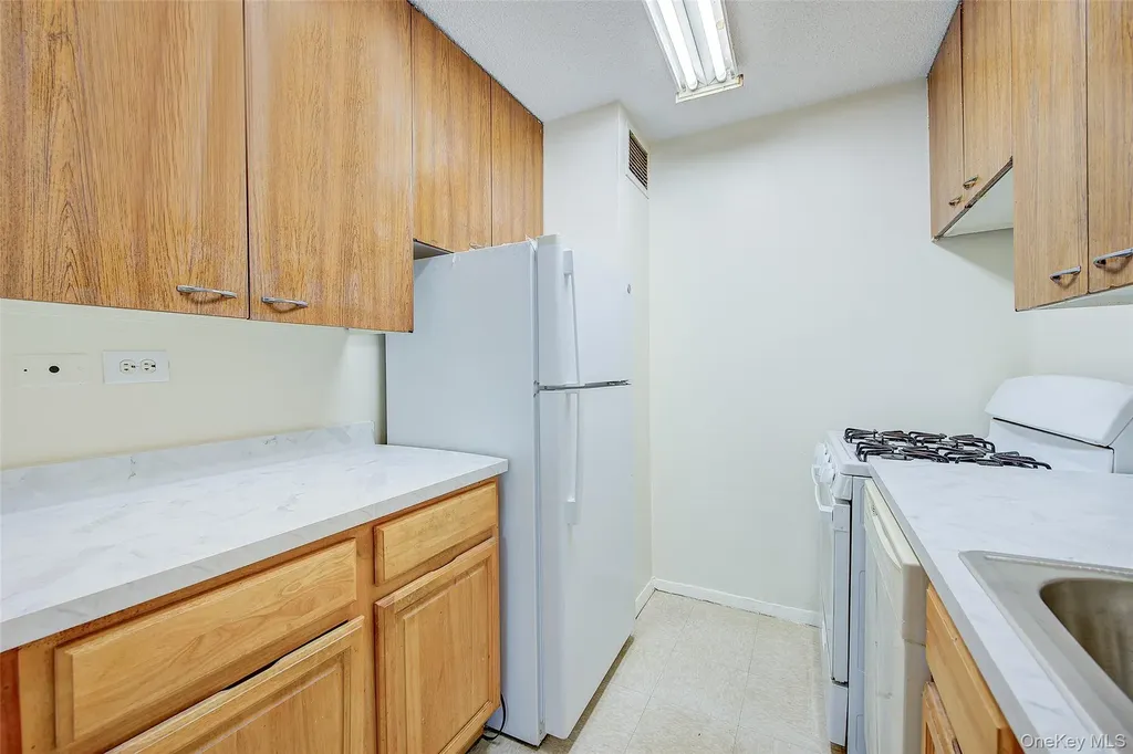 41-40 Union Street Flushing NY 11355