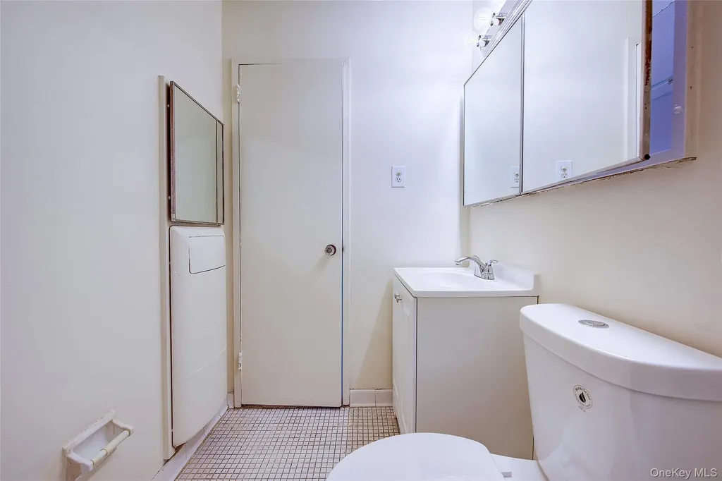 41-40 Union Street Flushing NY 11355