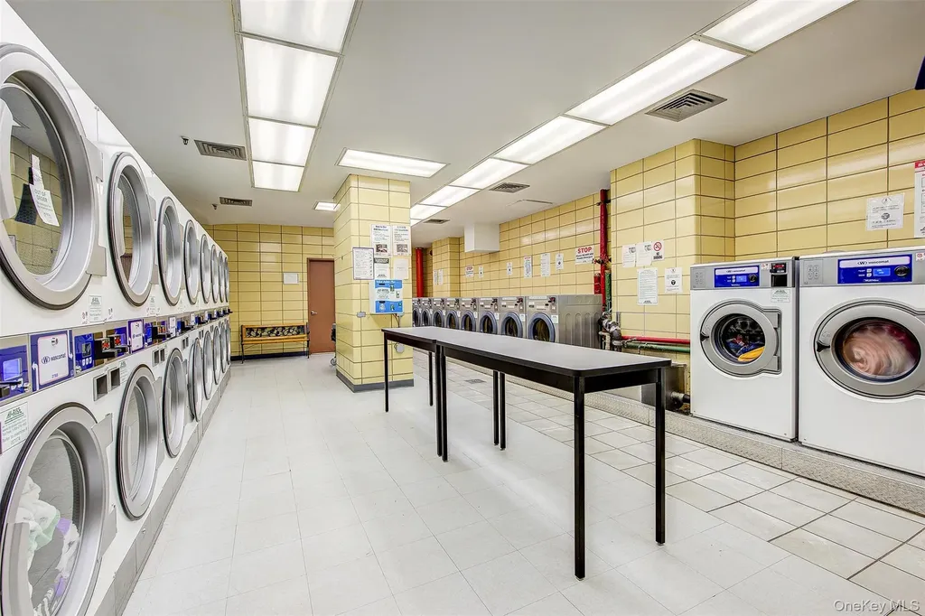 41-40 Union Street Flushing NY 11355