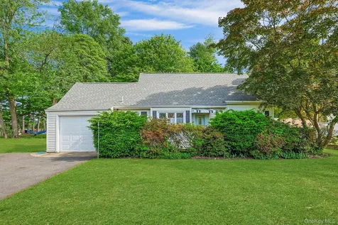 31 Townline Road Pearl River NY 10965