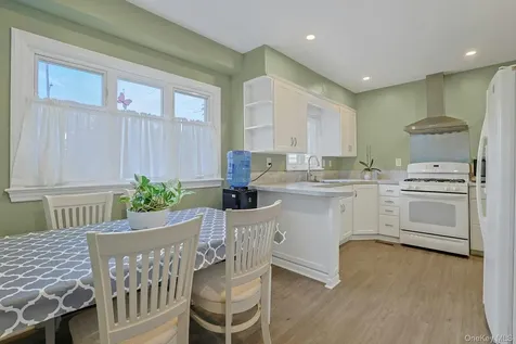 31 Townline Road Pearl River NY 10965