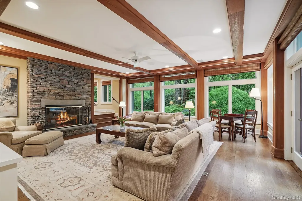 17 Eastwoods Road Pound Ridge NY 10576