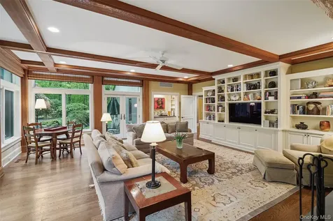17 Eastwoods Road Pound Ridge NY 10576