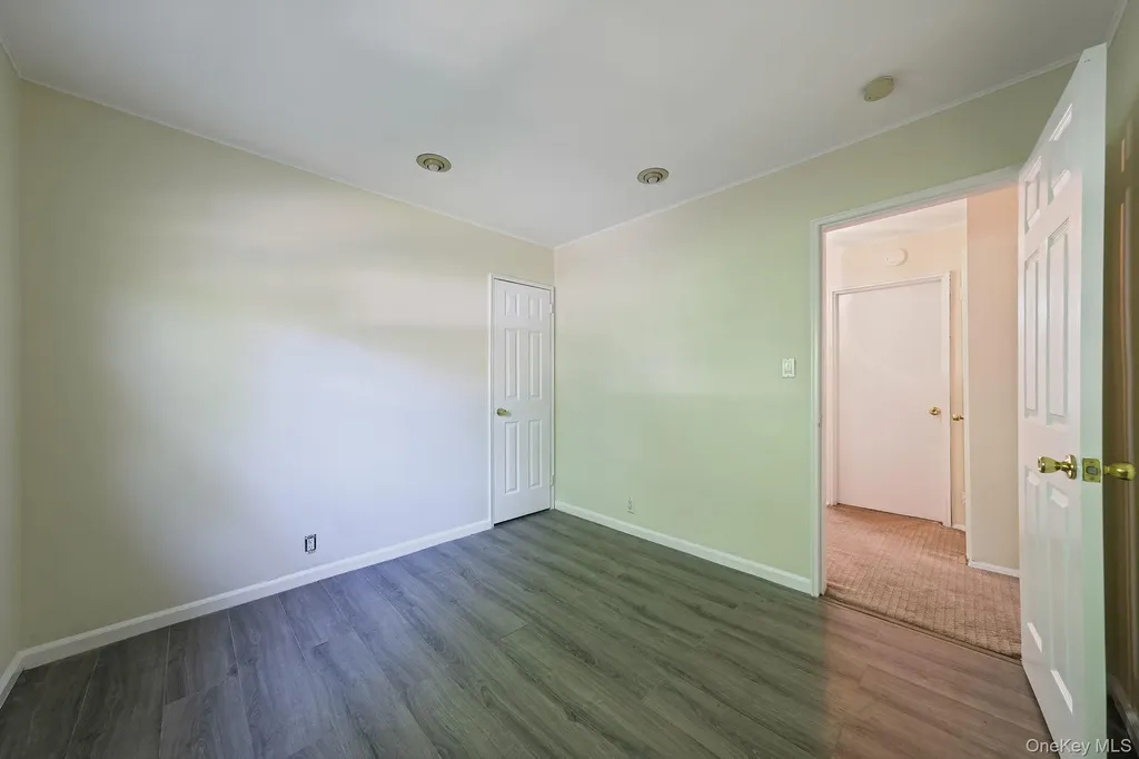 41 Brand Drive Huntington NY 11743
