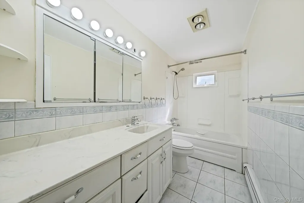 41 Brand Drive Huntington NY 11743