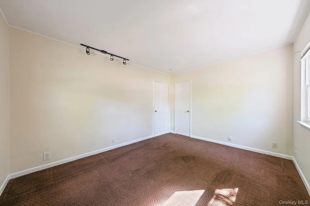 41 Brand Drive Huntington NY 11743