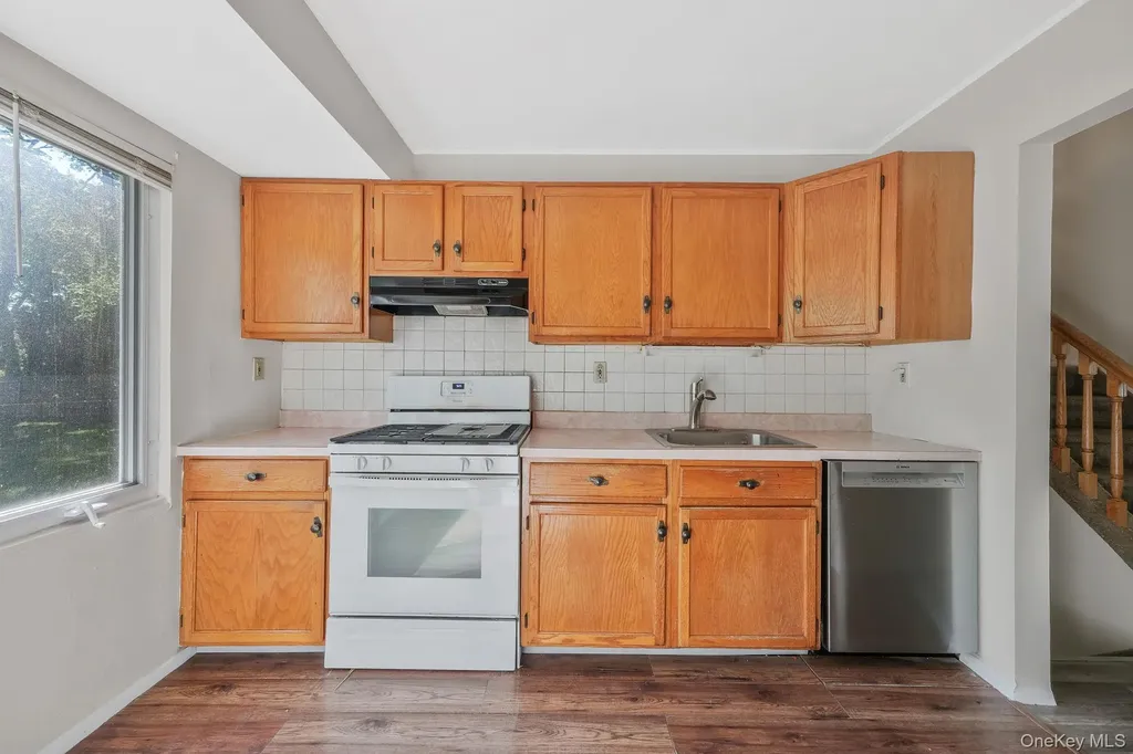 41 Brand Drive Huntington NY 11743