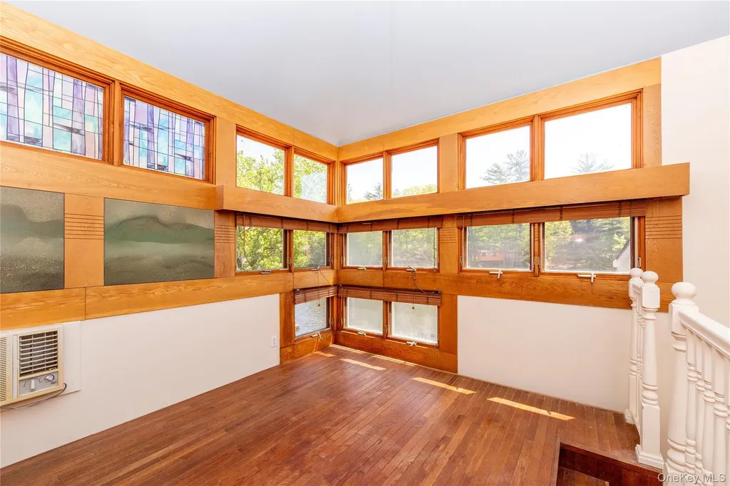 1564 Route 292 Holmes NY 12531