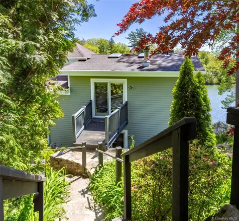 1564 Route 292 Holmes NY 12531