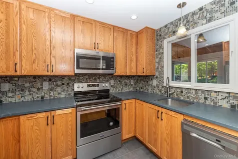 1564 Route 292 Holmes NY 12531