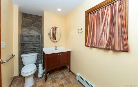 1564 Route 292 Holmes NY 12531