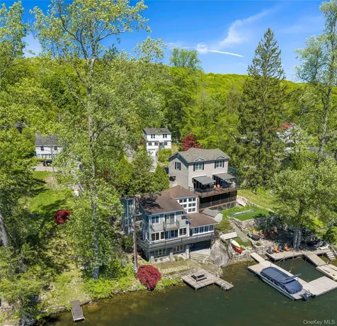 1564 Route 292 Holmes NY 12531