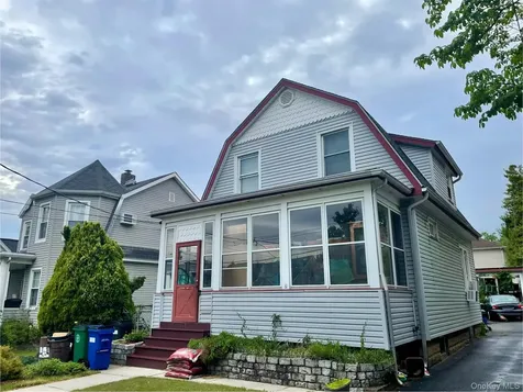141 Fisher Avenue Staten Island NY 10307