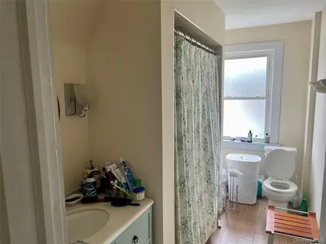 141 Fisher Avenue Staten Island NY 10307