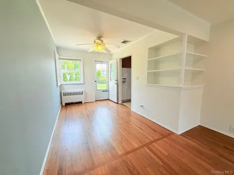 8 E Gate Plainview NY 11803