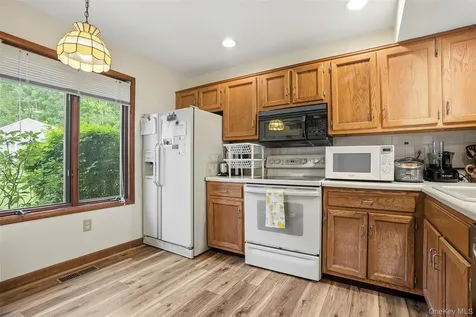 46 Maple Hill Drive Mahopac NY 10541