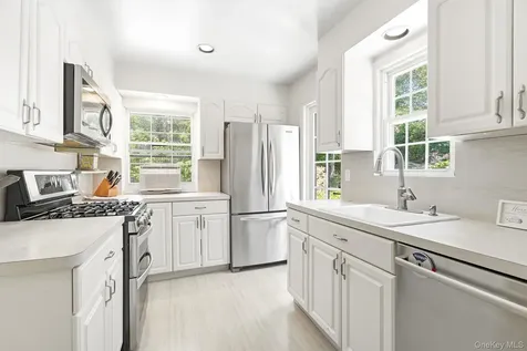 20 Revere Road Scarsdale NY 10583