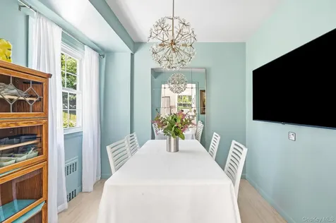 20 Revere Road Scarsdale NY 10583
