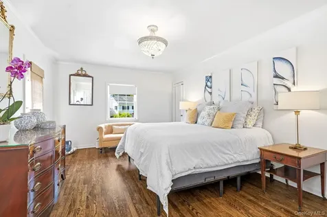 20 Revere Road Scarsdale NY 10583