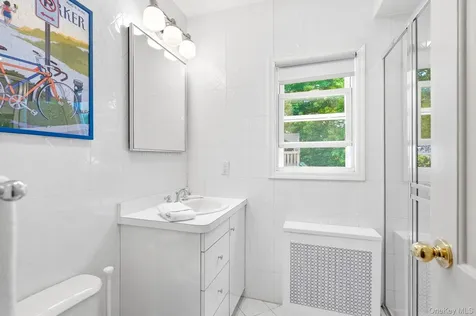 20 Revere Road Scarsdale NY 10583