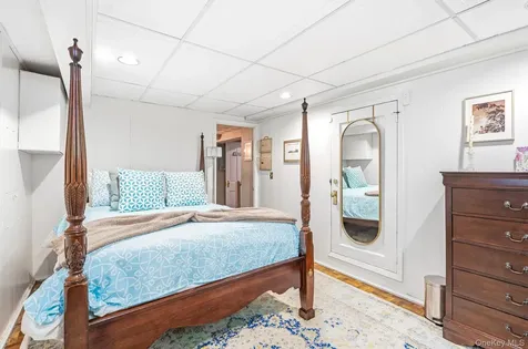 20 Revere Road Scarsdale NY 10583