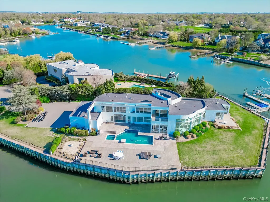 50 Heron Drive Hewlett Bay Park NY 11557