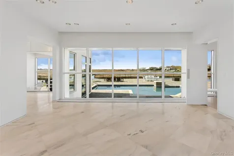 50 Heron Drive Hewlett Bay Park NY 11557