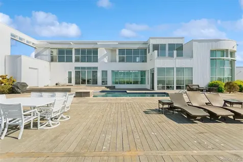 50 Heron Drive Hewlett Bay Park NY 11557