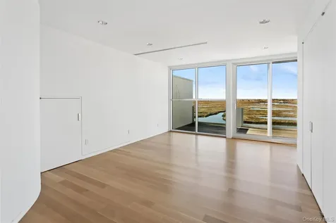 50 Heron Drive Hewlett Bay Park NY 11557