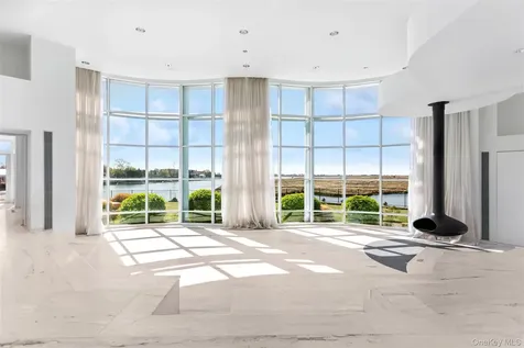 50 Heron Drive Hewlett Bay Park NY 11557