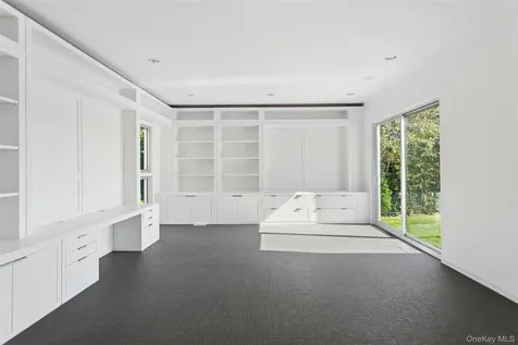 50 Heron Drive Hewlett Bay Park NY 11557