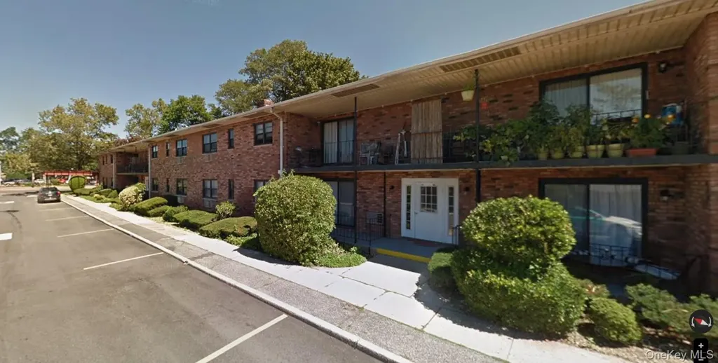 666 Fulton Street Farmingdale NY 11735