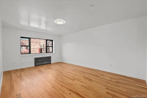 671 Bronx River Road Yonkers NY 10704