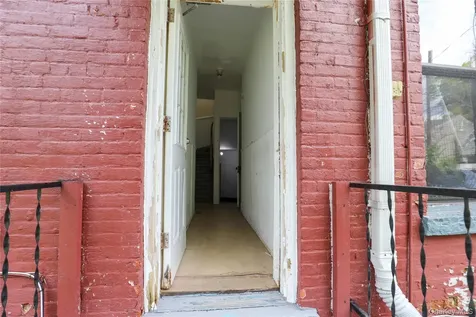 141 Saint James Street Kingston NY 12401