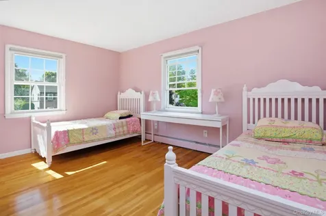 167 Gaylor Road Scarsdale NY 10583