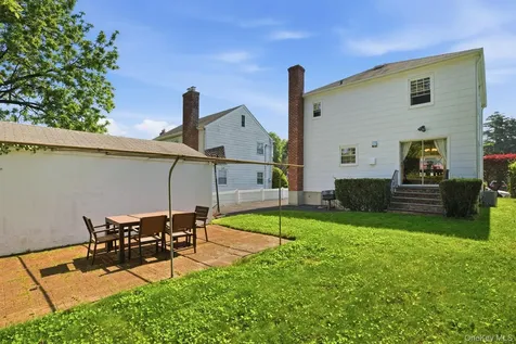 167 Gaylor Road Scarsdale NY 10583