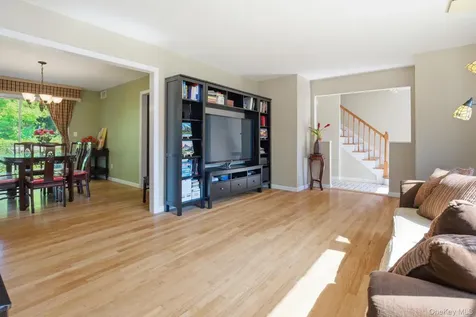 167 Gaylor Road Scarsdale NY 10583