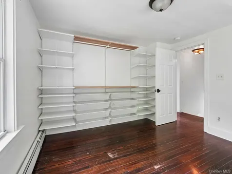 27 Boulder Avenue Hillburn NY 10931
