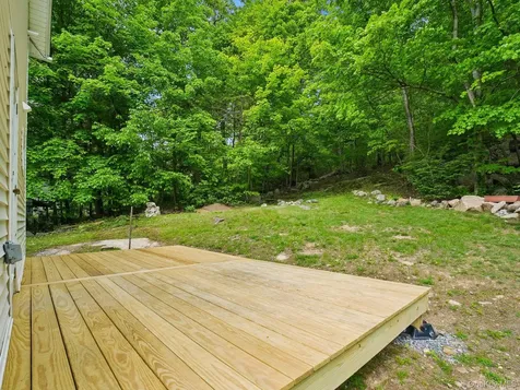 27 Boulder Avenue Hillburn NY 10931