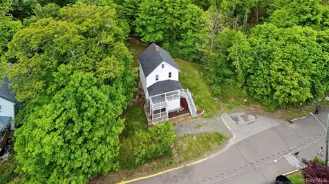 27 Boulder Avenue Hillburn NY 10931