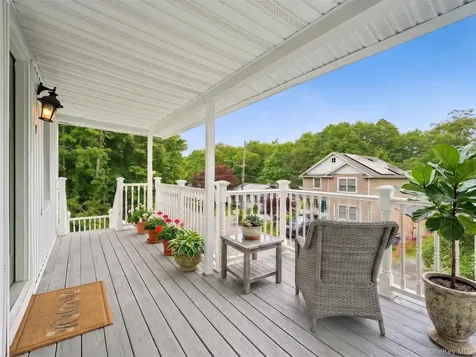 27 Boulder Avenue Hillburn NY 10931