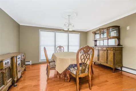 106 Lander Avenue Staten Island NY 10314