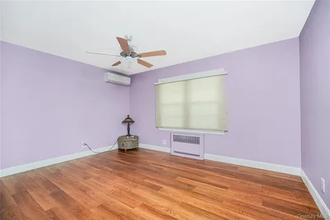 106 Lander Avenue Staten Island NY 10314