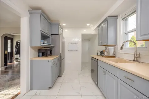 154 Bell Road Scarsdale NY 10583