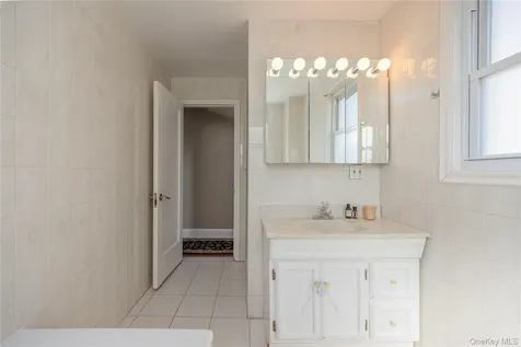 154 Bell Road Scarsdale NY 10583